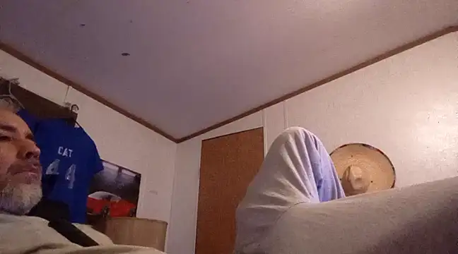 Snapshot of Xoc8_ chatting on February 2025 04:25:01 AM Xoc8 online show from February 2025 04:25:01 AM