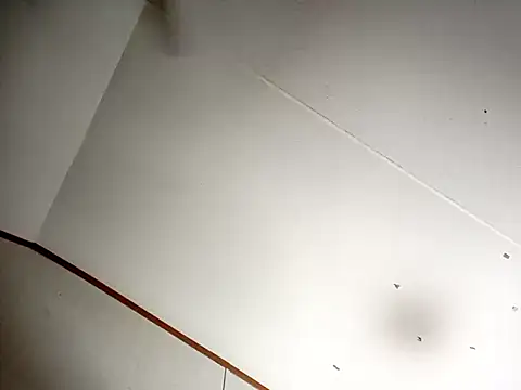 Xoc8  online show from November 2025 09:05:02 PM