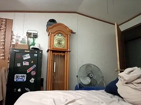 Xoc8  online show from March 2026 03:27:02 PM