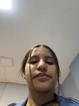 AnthonelaDuque online show from February 2026 11:38:02 AM