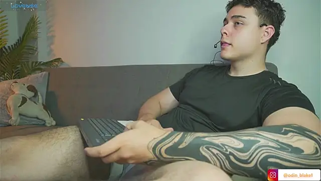 Snapshot of odin_blake chatting on December 2024 02:14:01 AM odin blake online show from December 2024 02:14:01 AM