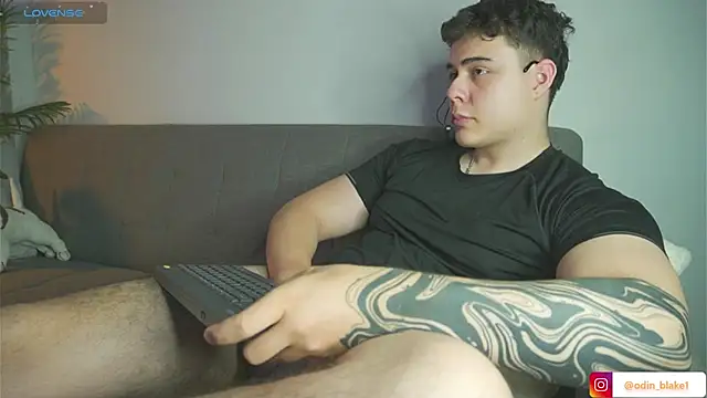 Snapshot of odin_blake chatting on January 2025 02:14:01 AM odin blake online show from January 2025 02:14:01 AM