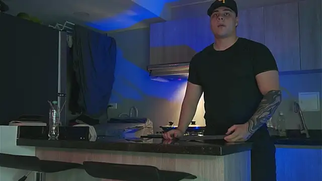 Snapshot of odin_blake chatting on February 2025 07:02:02 AM odin blake online show from February 2025 07:02:02 AM