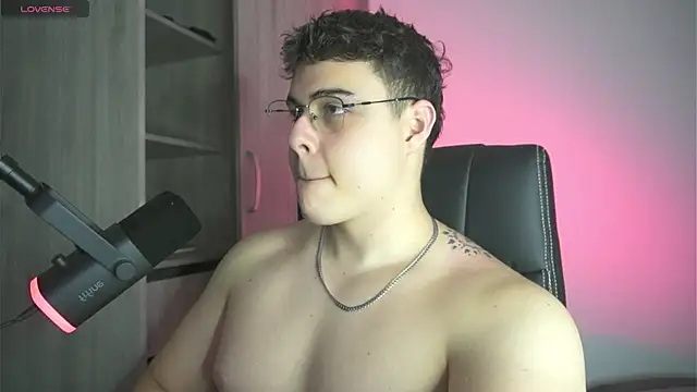 Snapshot of odin_blake chatting on March 2025 12:10:02 AM odin blake online show from March 2025 12:10:02 AM