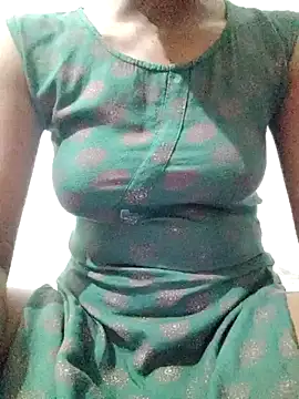 rituporna2004 online show from March 2025 01:09:01 PM