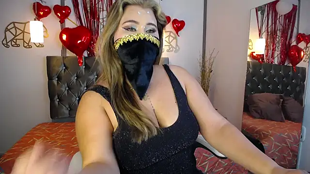 Snapshot of SalmaZaman chatting on February 2025 02:07:02 AM SalmaZaman online show from February 2025 02:07:02 AM