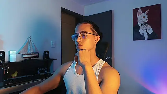 alejo x3 online show from November 2025 11:43:02 PM