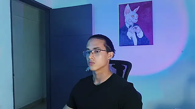 alejo x3 online show from February 2026 10:52:02 PM