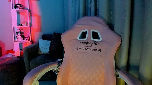 Snapshot of Ledy_WWWII chatting on January 2025 09:30:01 PM Ledy WWWII online show from January 2025 09:30:01 PM