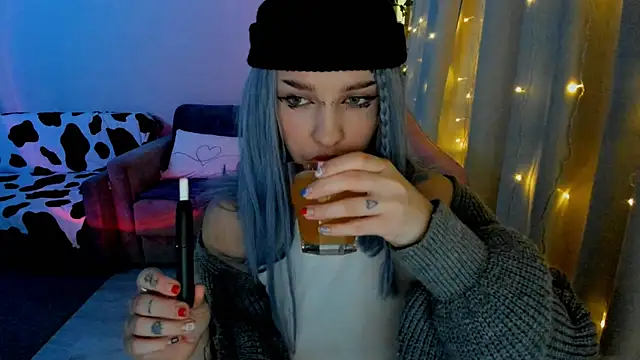 Snapshot of Ledy_WWWII chatting on January 2025 11:24:01 AM Ledy WWWII online show from January 2025 11:24:01 AM