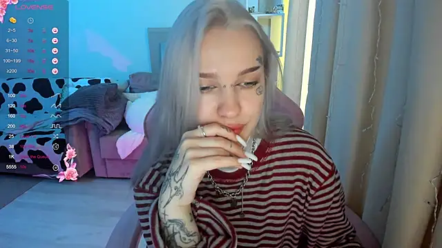 Snapshot of Ledy_WWWII chatting on March 2025 07:13:02 AM Ledy WWWII online show from March 2025 07:13:02 AM