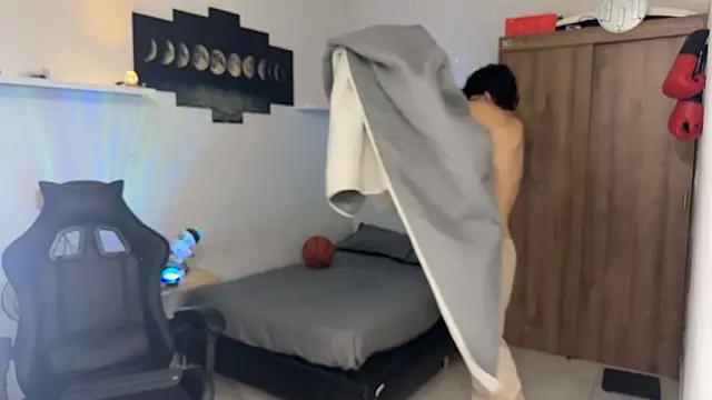 Kisan Smith online show from February 2026 03:48:01 AM