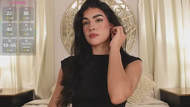 Snapshot of Antonellaparis_ chatting on October 2025 03:07:01 AM Antonellaparis online show from October 2025 03:07:01 AM