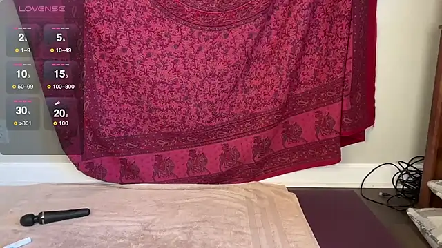 GlitterKitty108 online show from November 2025 02:06:02 PM