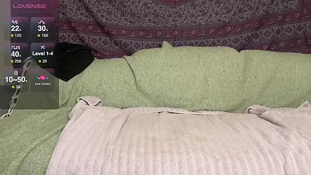 GlitterKitty108 online show from February 2026 12:31:01 AM