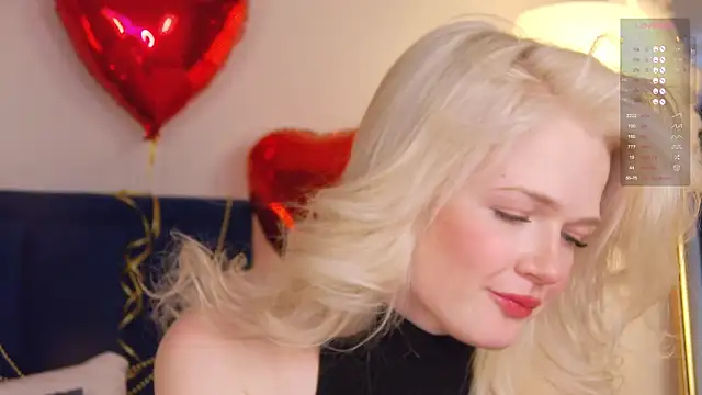 Snapshot of MilaDemies chatting on December 2024 06:17:02 AM MilaDemies online show from December 2024 06:17:02 AM