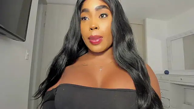 Snapshot of charlotte_tiller chatting on April 2026 06:20:02 AM charlotte tiller online show from April 2026 06:20:02 AM