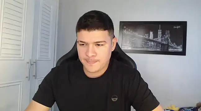 Plug Control online show from January 2025 09:05:01 PM