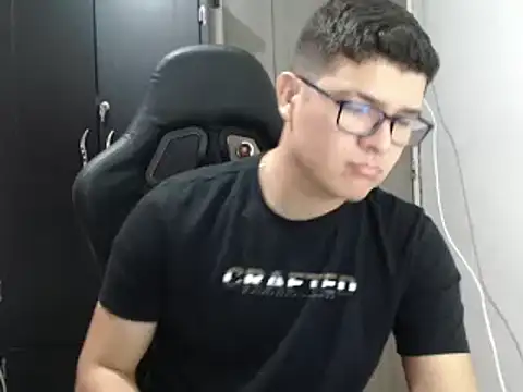 Plug Control online show from March 2025 01:51:01 PM