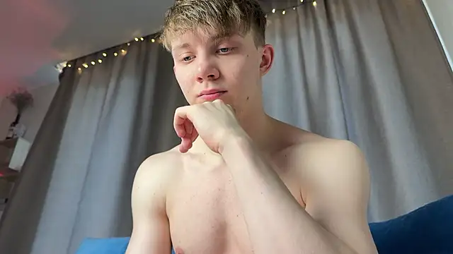 Snapshot of David_Keler chatting on March 2025 10:11:02 AM David Keler online show from March 2025 10:11:02 AM