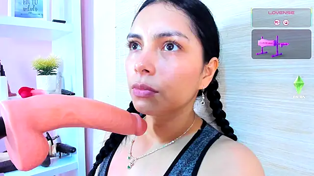 evelinn belen online show from September 2025 12:16:01 PM