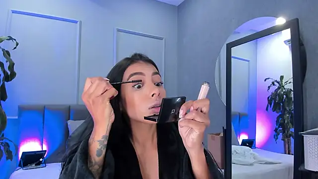 Snapshot of Elisa_castrillon chatting on November 2025 09:40:01 PM Elisa castrillon online show from November 2025 09:40:01 PM