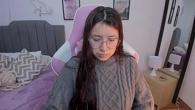 Amy joones online show from March 2026 11:04:01 AM