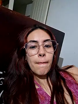 Snapshot of marlynmartinez chatting on October 2025 02:52:01 AM marlynmartinez online show from October 2025 02:52:01 AM