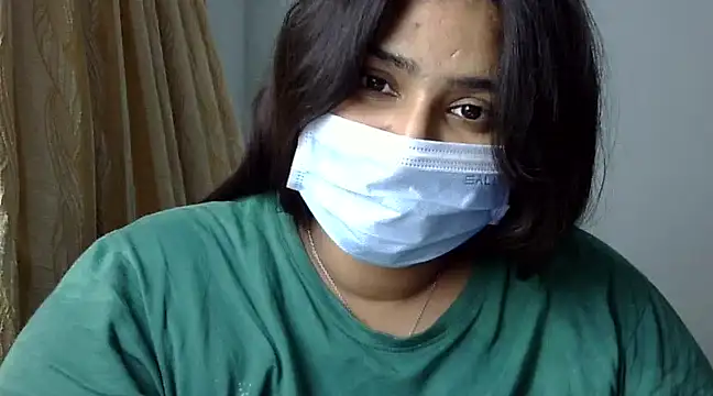 cutelady65 online show from December 2024 05:55:01 PM