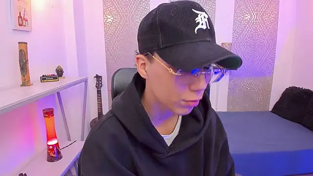 Nikolay Gregori online show from November 2025 04:34:02 AM