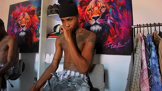 Pantera black 21 online show from November 2025 03:27:01 PM