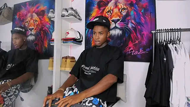 Snapshot of Pantera_black_21 chatting on April 2026 11:18:02 PM Pantera black 21 online show from April 2026 11:18:02 PM