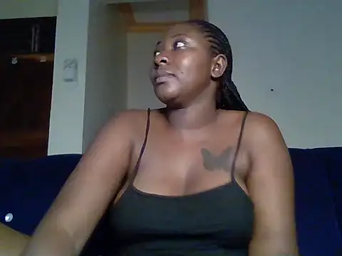 Snapshot of choco_dimples chatting on January 2025 07:32:01 PM choco dimples online show from January 2025 07:32:01 PM