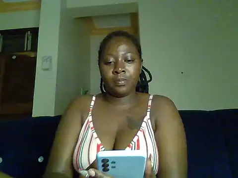 Snapshot of choco_dimples chatting on October 2025 11:16:02 PM choco dimples online show from October 2025 11:16:02 PM