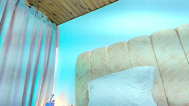 Eda Bonne online show from September 2025 12:48:01 PM