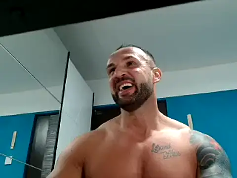 Magnificmuscles89 online show from March 2025 12:10:02 AM