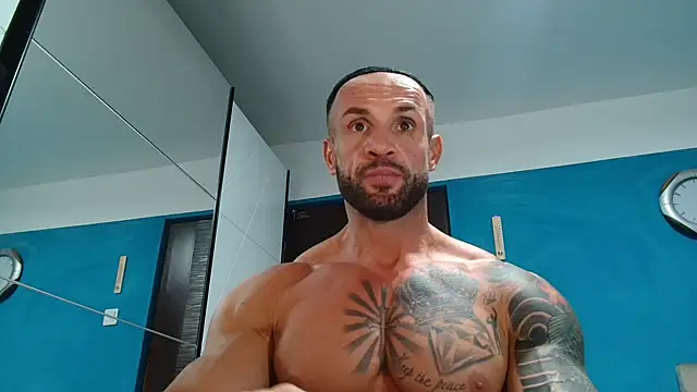 Magnificmuscles89 online show from September 2025 10:11:01 PM