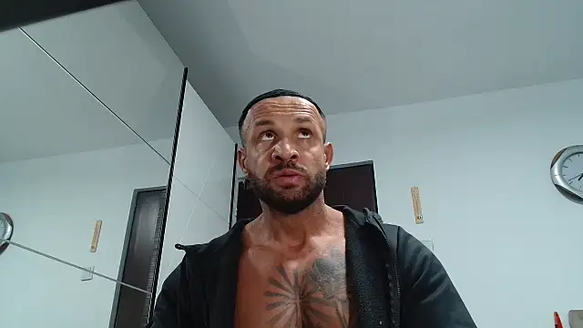 Magnificmuscles89 online show from February 2026 02:16:02 PM