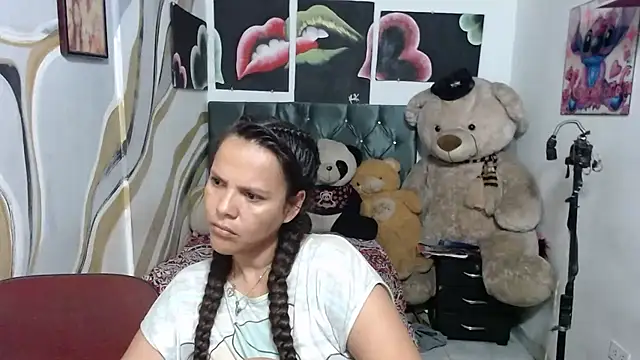 manzanahot9 online show from April 2026 11:14:02 AM