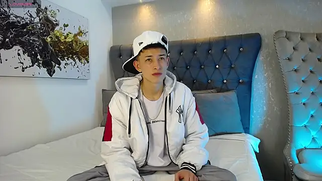 MaikCarver online show from January 2026 03:42:02 AM