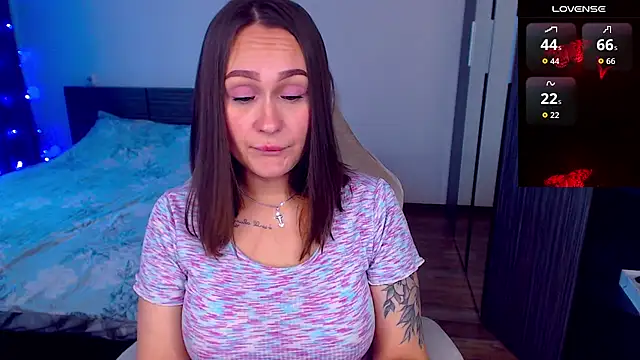 Cutie-Melanie online show from October 2025 01:19:01 PM