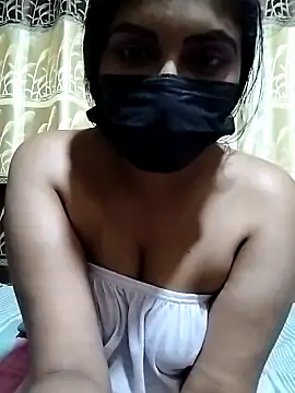 SLZAARA online show from December 2024 06:04:02 PM