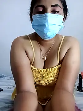 SLZAARA online show from September 2025 08:08:02 PM