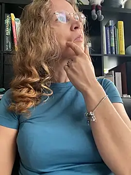 AnnikaRose online show from October 2025 06:19:01 AM