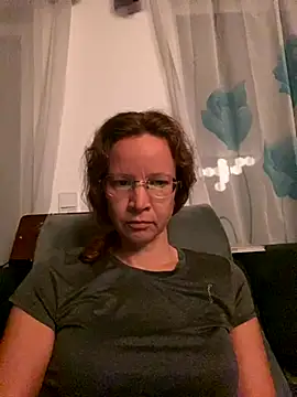 AnnikaRose online show from November 2025 06:46:02 AM