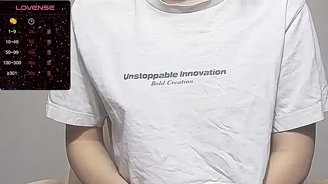 Snapshot of RRUUBBYYY chatting on April 2026 04:35:01 AM RRUUBBYYY online show from April 2026 04:35:01 AM