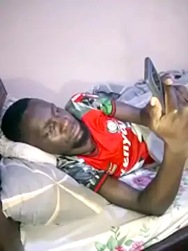 Snapshot of Brian_johns chatting on April 2026 06:44:01 AM Brian johns online show from April 2026 06:44:01 AM