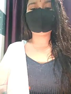 Aishwaryaa 69 online show from February 2025 02:54:01 PM