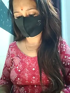 Aishwaryaa 69 online show from March 2025 09:16:01 AM