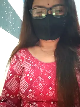 Aishwaryaa 69 online show from March 2025 12:17:01 PM